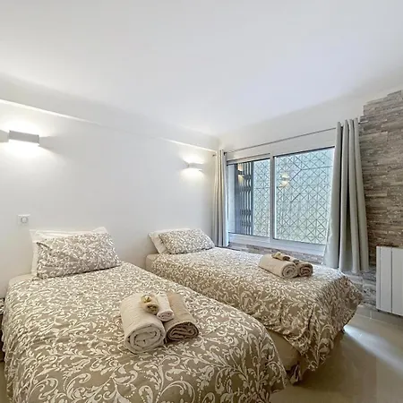 Kriss Apartamento